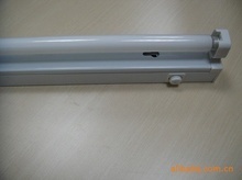 T8转T5节能改造 如何选购带反光罩与镇流器的替换支架